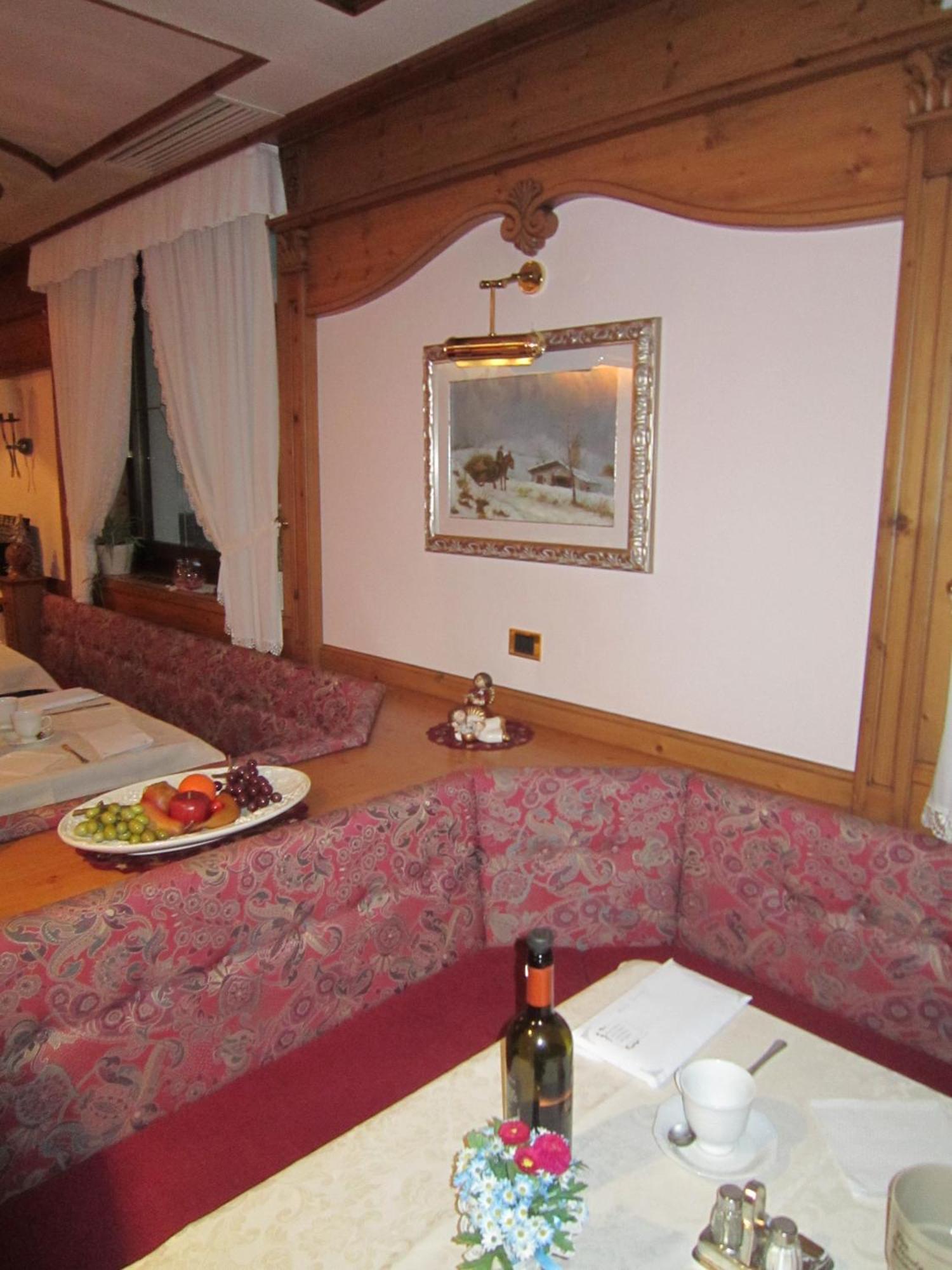 Hotel Alpina Pinzolo Extérieur photo